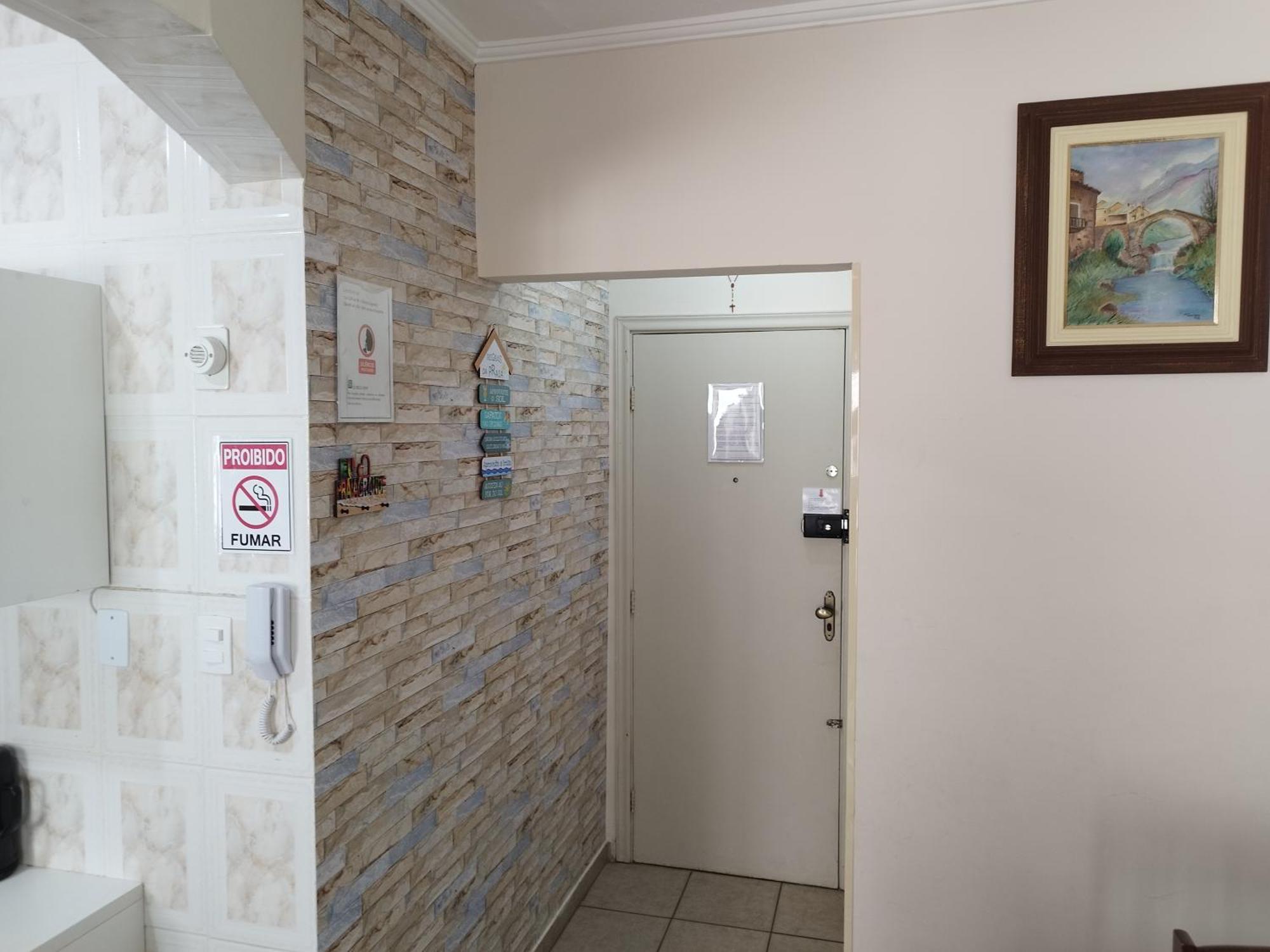 Completo Pertinho Da Praia! Wi-fi E Muito Apartamento *